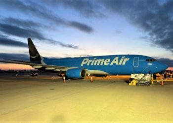 An Amazon 737 freighter sits on the tarmac. (Courtesy/Amazon)